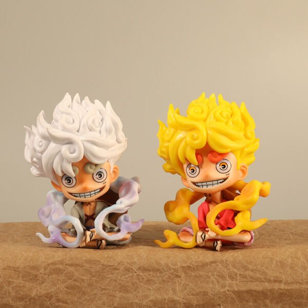 Luffy Gear 5 Mini Figure