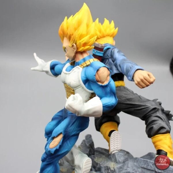 Super Saiyan Vegeta & Trunks (Father-Son Duo) Figure