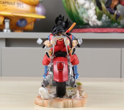 Goku & Gohan Motorcycle Adventure Figure