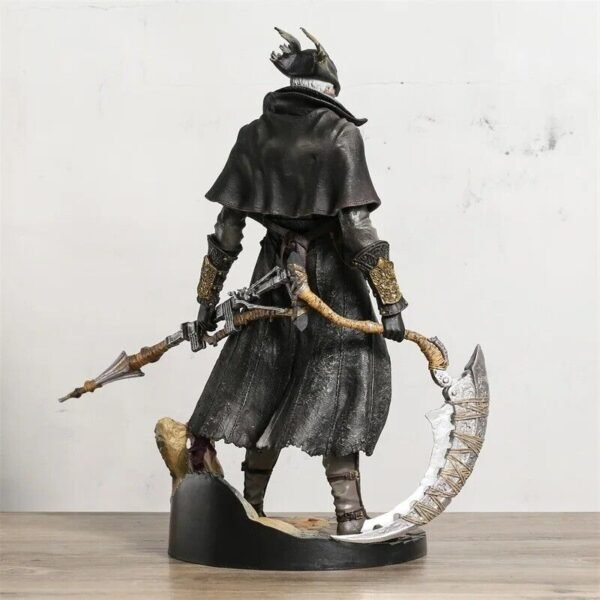 Hunter (Bloodborne) Figure